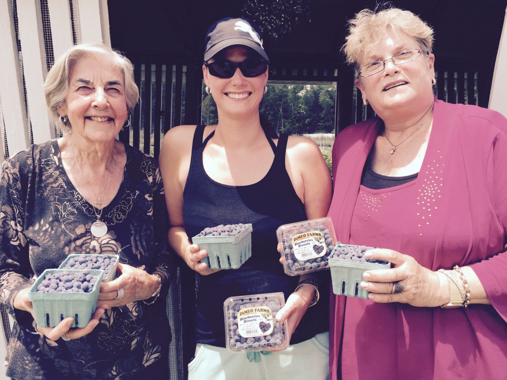 Take ride out to our you pick blueberry farm in New Jersey to enjoy some of the best tasting blueberries fresh from our fourth generation family blueberry farm and berry plants garden center